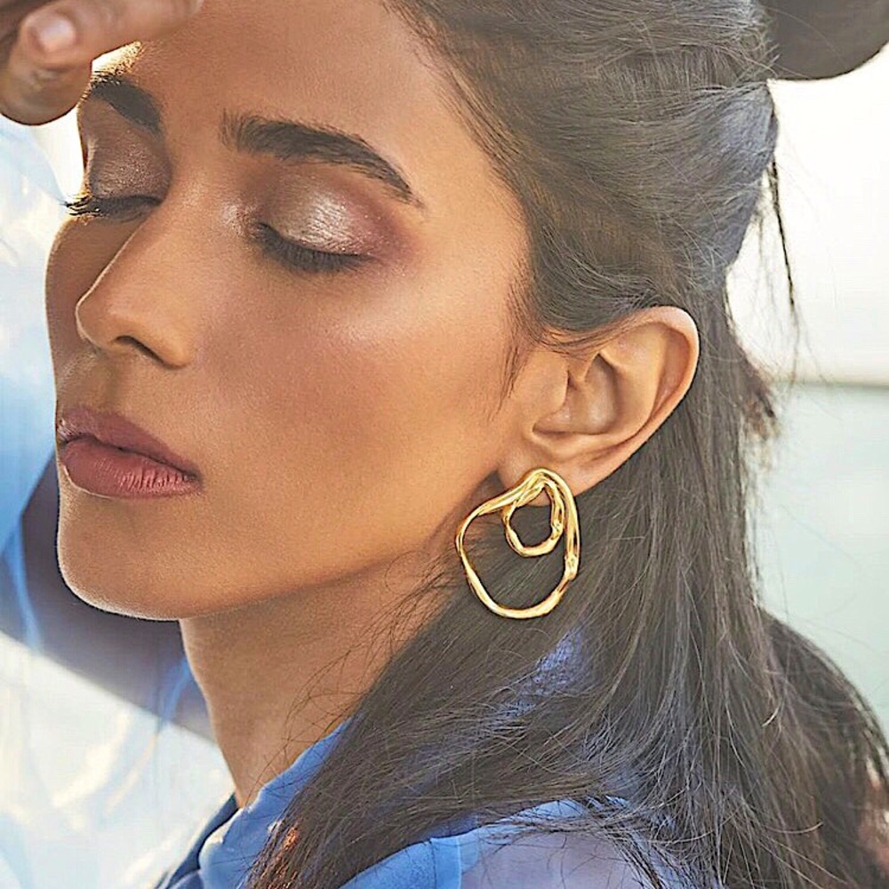 MMNSH Fluid Double Wave Earrings in Gold